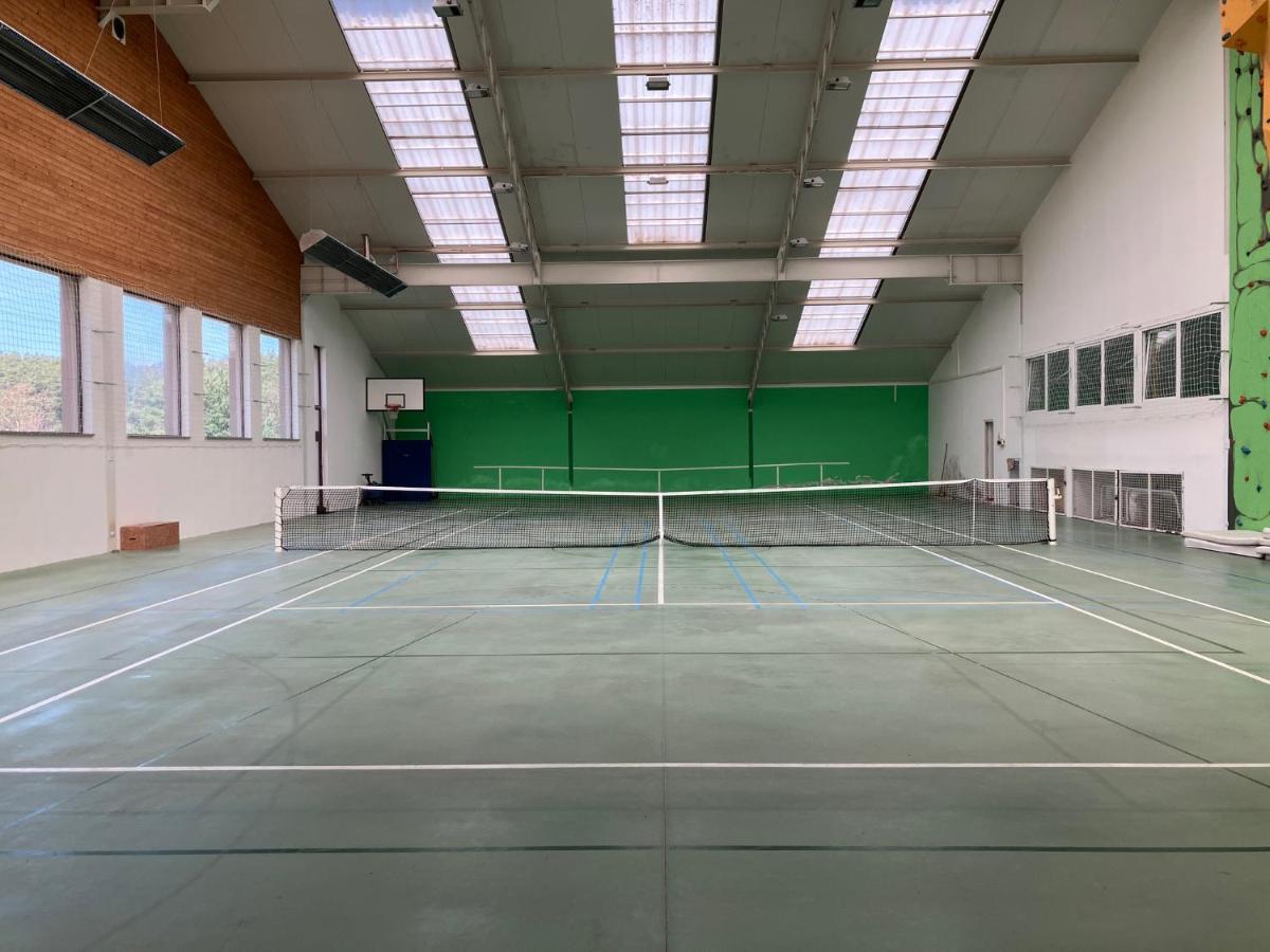 Raj Sportovni A Rekreacni Resort Branzez Knezmost ภายนอก รูปภาพ