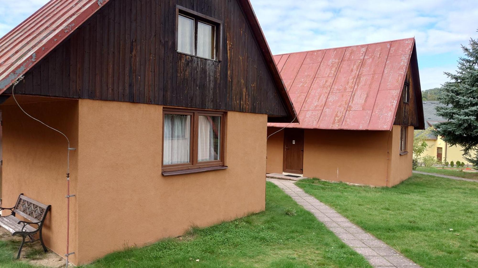 Raj Sportovni A Rekreacni Resort Branzez Knezmost ภายนอก รูปภาพ