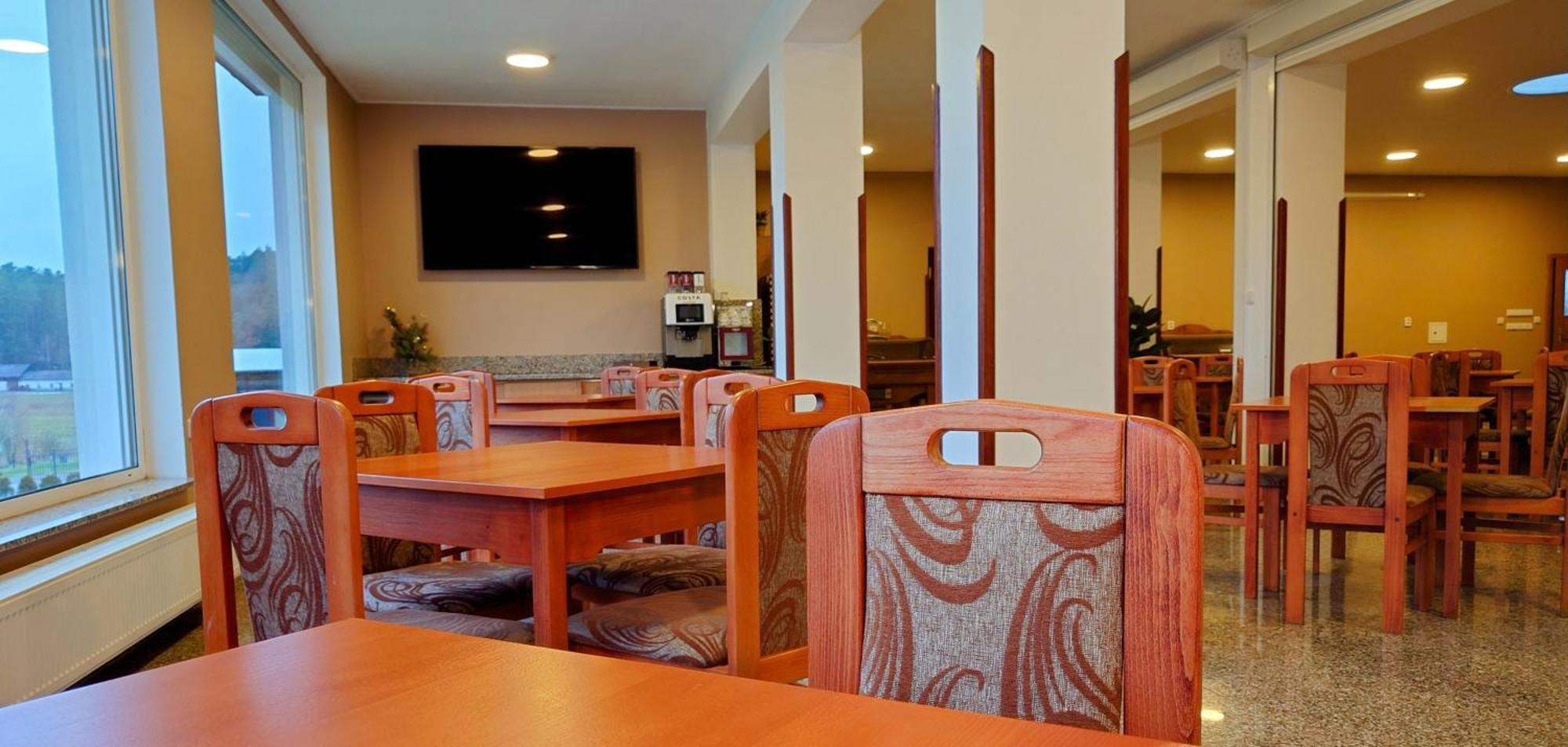 Raj Sportovni A Rekreacni Resort Branzez Knezmost ภายนอก รูปภาพ
